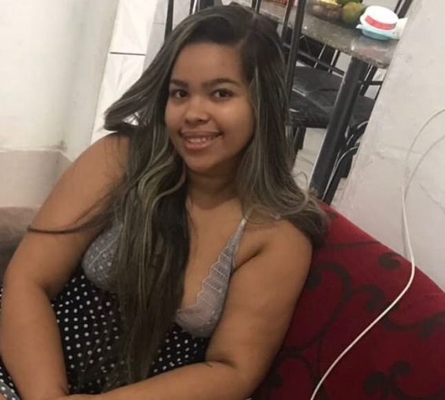 Jovem simãodiense pede ajuda para fazer cirurgia na perna