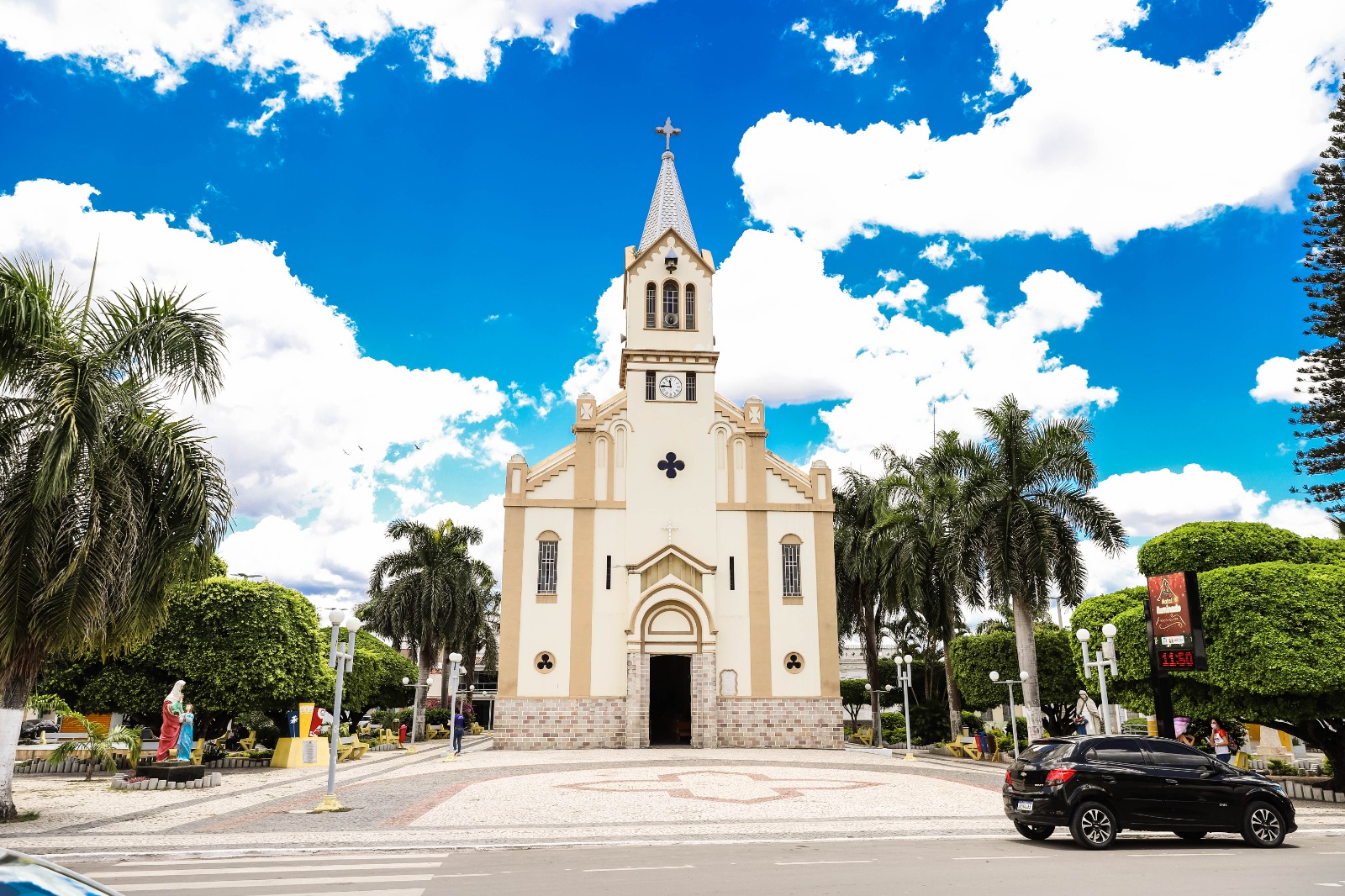 Paróquia de Senhora Sant’Ana realiza solenidade de Acies em Simão Dias