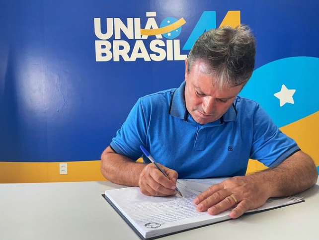 Marival reafirma compromisso com André Moura e continua filiado ao União Brasil