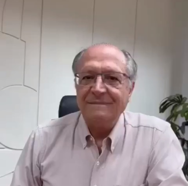 Vice-presidente Geraldo Alckmin manda mensagem de incentivo para pré-candidata a prefeita Edna Dória