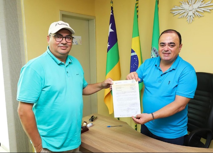 Como prometido, prefeito Cristiano Viana encaminha à Câmara Projeto que garante piso nacional da Enfermagem